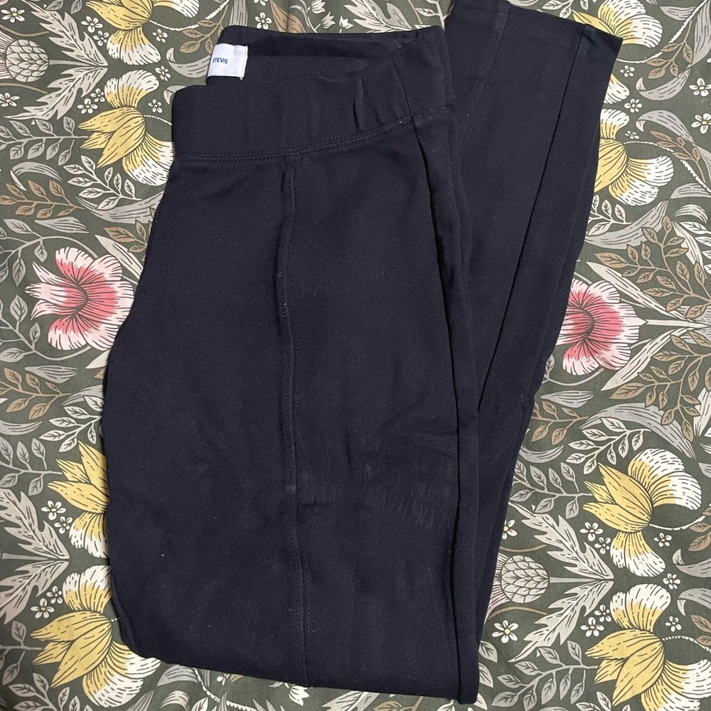 Old Navy Classic Black Leggings